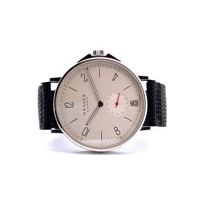 Nomos - NOMOS Ahoi Datum Ref. 551 - Juwelier Spliedt