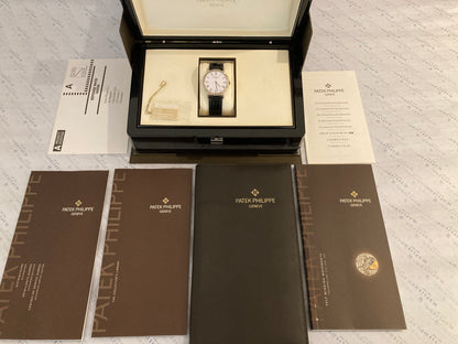 Patek Philippe Calatrava Weißgold (2018)