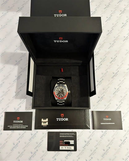 Tudor Black Bay GMT Pepsi Oyster